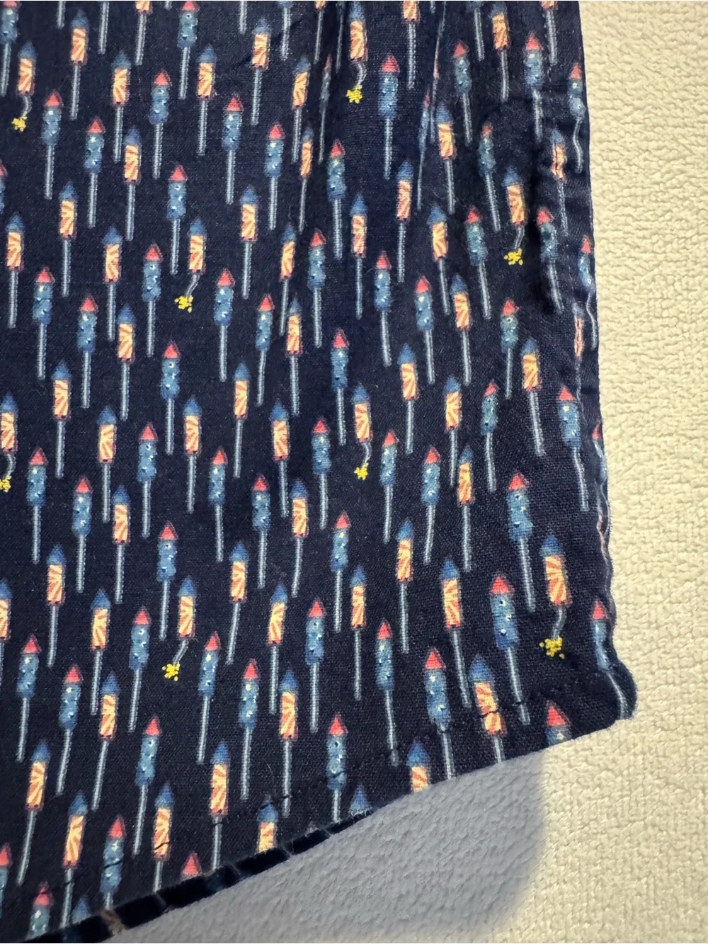 Vineyard Vines navy short